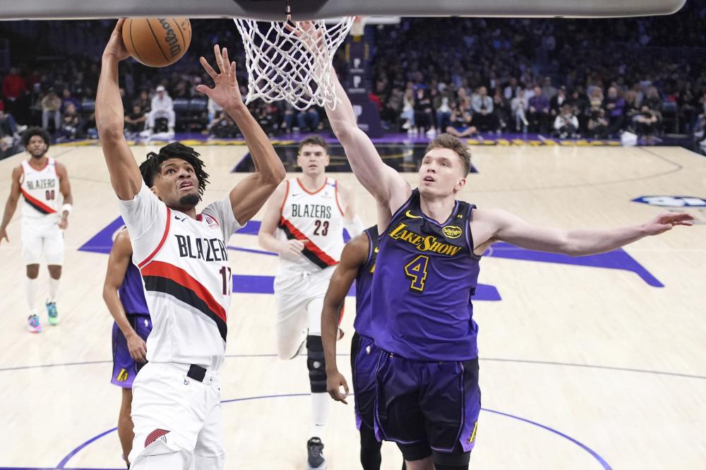 出了坚实一 出了坚实一