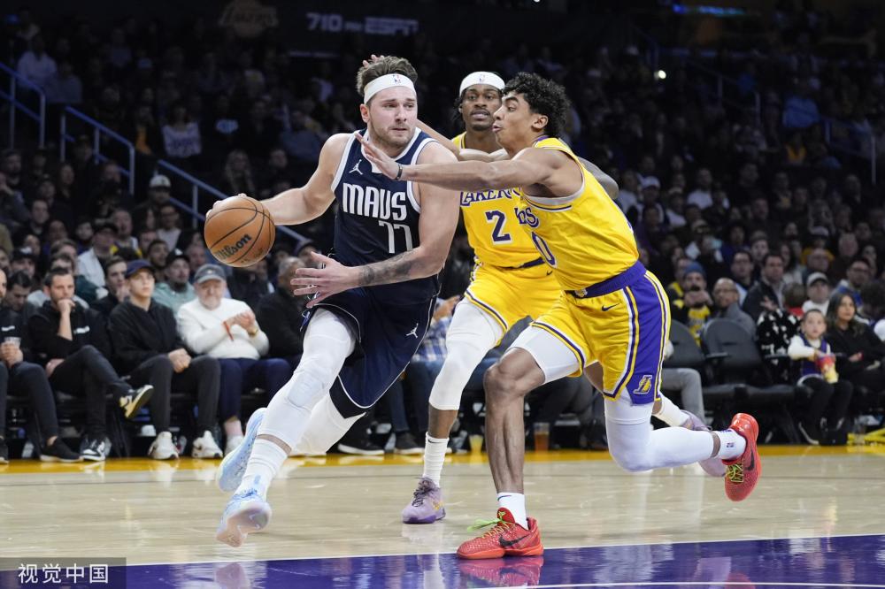 反映出一个 反映出一个